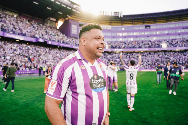 호나우두. 레알바야돌리드 공식 X 캡처