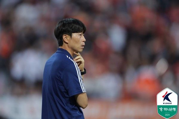 김두현 전북현대 감독. 한국프로축구연맹 제공