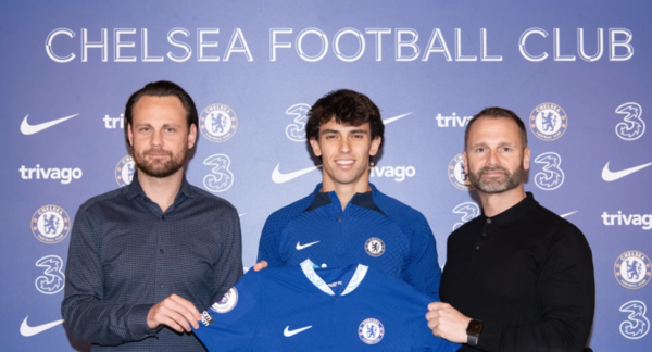 크리스토퍼 비벨 테크니컬 디렉터(왼쪽, 당시 첼시). 첼시 홈페이지 캡처