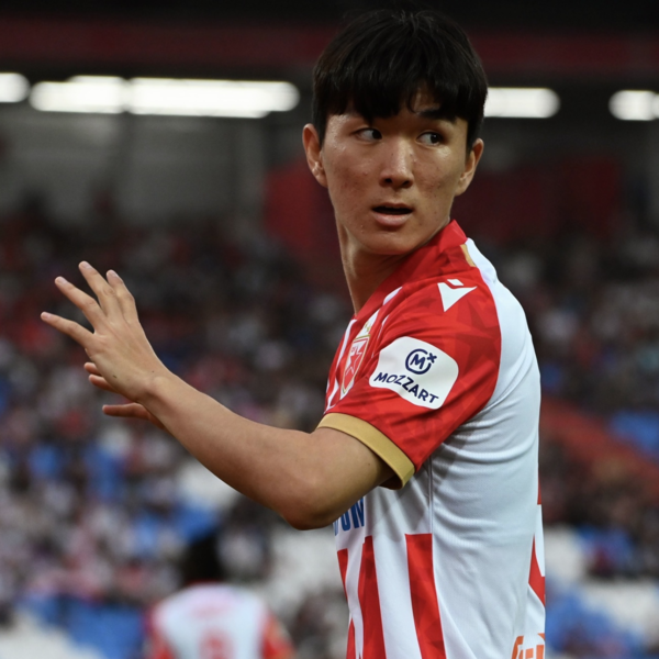 황인범(츠르베나즈베즈다). 츠르베나즈베즈다 인스타그램 캡처