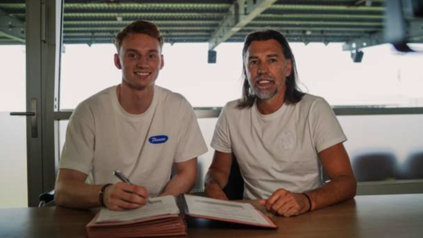 세프 반덴베르흐(왼쪽). 마인츠05 홈페이지 캡처