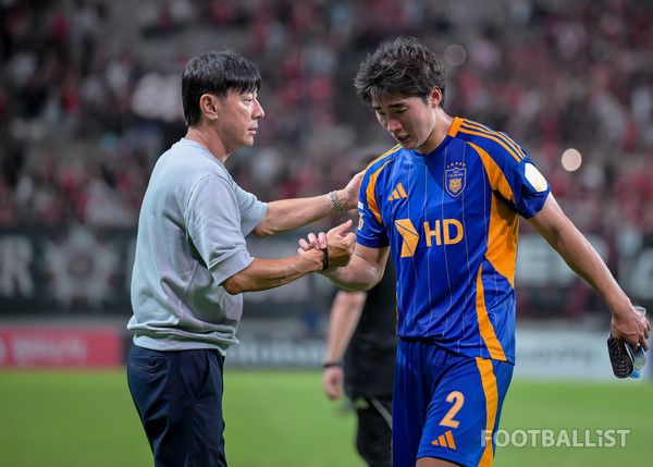 신태용 감독(왼쪽), 조현택(오른쪽, 울산HD). 서형권 기자