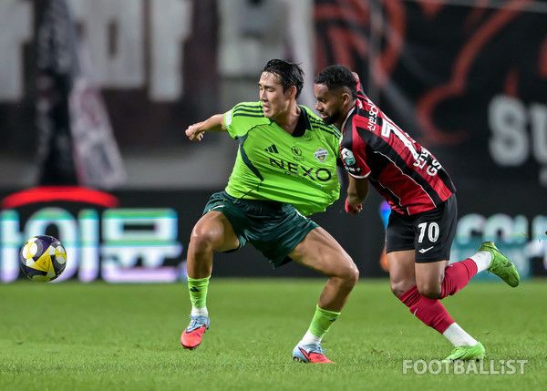 송민규(왼쪽, 전북현대), 안데르손(FC서울). 서형권 기자