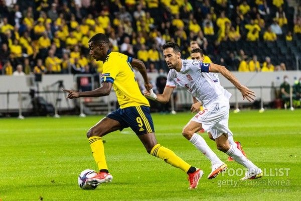 알렉산더 이삭(왼쪽, 스웨덴 축구대표팀). 게티이미지코리아