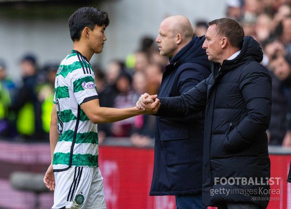 양현준(왼쪽), 브렌던 로저스 감독(이상 당시 셀틱). 게티이미지코리아