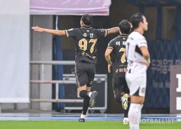 루안(왼쪽, 수원FC). 서형권 기자