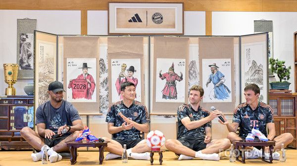 2024년 내한했던 바이에른뮌헨의 뱅상 콩파니 감독, 김민재, 토마스 뮐러, 주앙 팔리냐. 서형권 기자