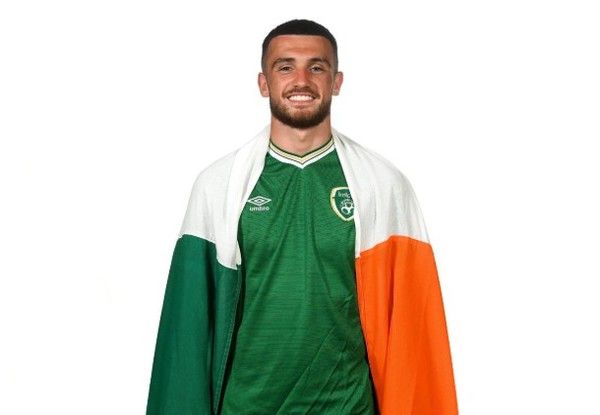 트로이 패럿(아일랜드). 아일랜드 축구협회 X 캡처