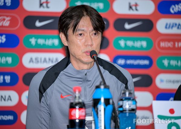 홍명보 남자 축구대표팀 감독. 서형권 기자