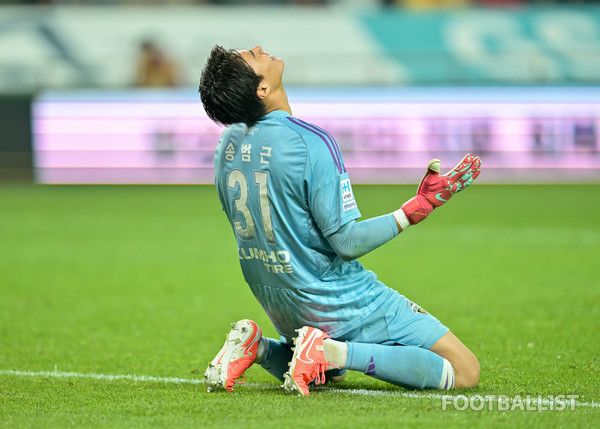 송범근(전북 현대). 서형권 기자