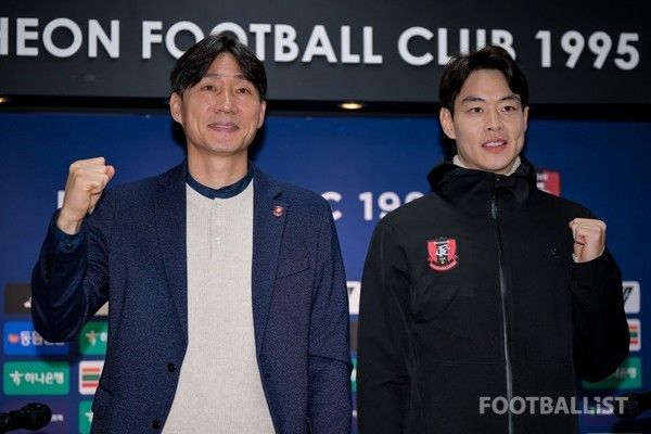 이영민 감독(왼쪽), 한지호(오른쪽). 서형권 기자