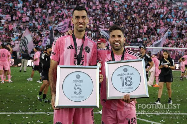세르히오 부스케츠, 조르디 알바(왼쪽부터). 게티이미지코리아