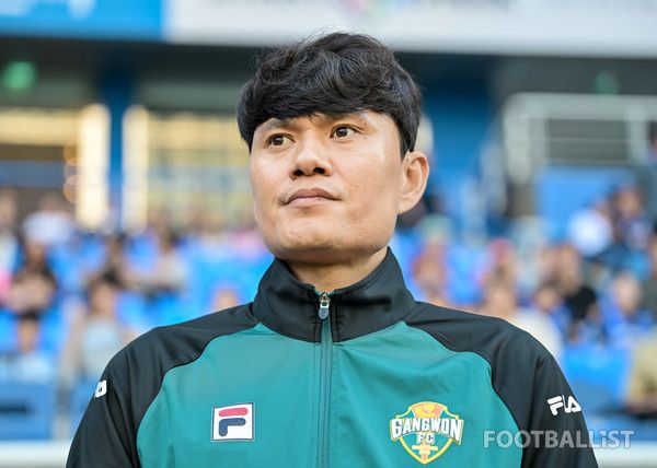 정경호 당시 강원FC 수석코치. 서형권 기자