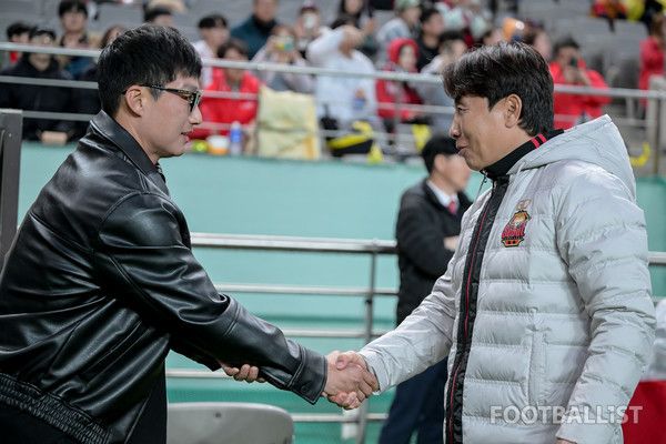 이정효 광주FC 감독(왼쪽), 김기동 FC서울 감독. 서형권 기자