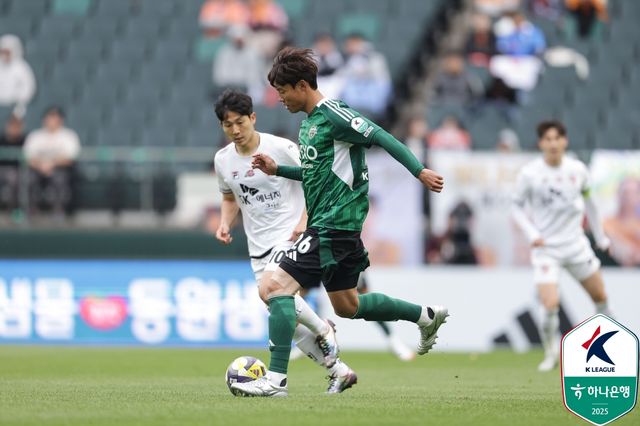 홍정호(전북현대). 한국프로축구연맹 제공