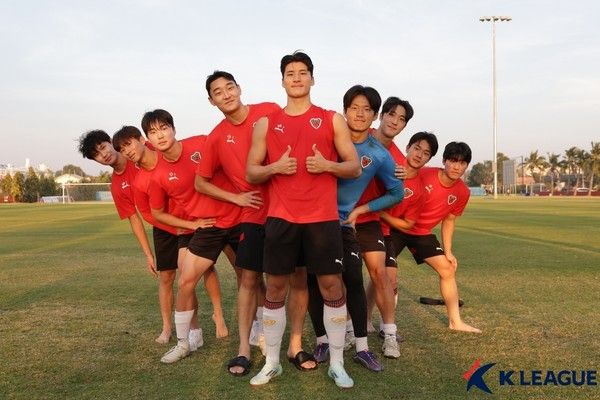 왼쪽부터 이창우, 이헌재, 홍지우, 차준영, 조상혁, 홍성민, 한현서, 강민준, 백승원(이상 포항스틸러스). 한국프로축구연맹 제공