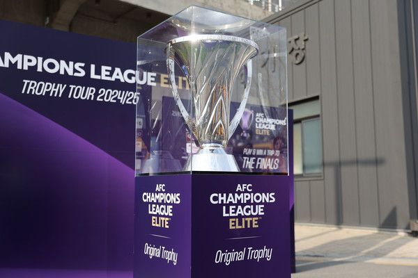 아시아축구연맹 챔피언스리그 엘리트(ACLE) 트로피. 한국프로축구연맹 제공