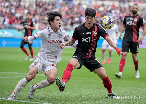 김도윤(왼쪽, 수원FC), 최준(FC서울). 서형권 기자