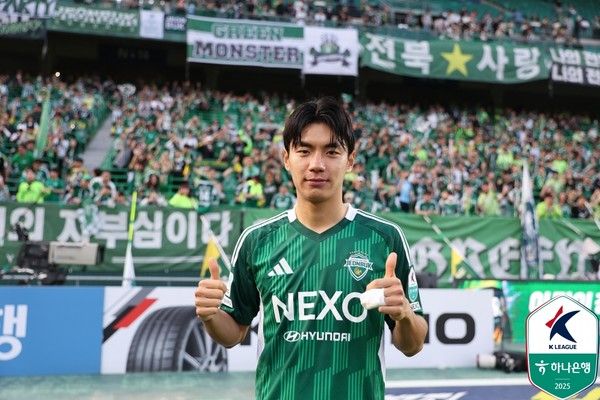 전진우(전북현대). 한국프로축구연맹 제공