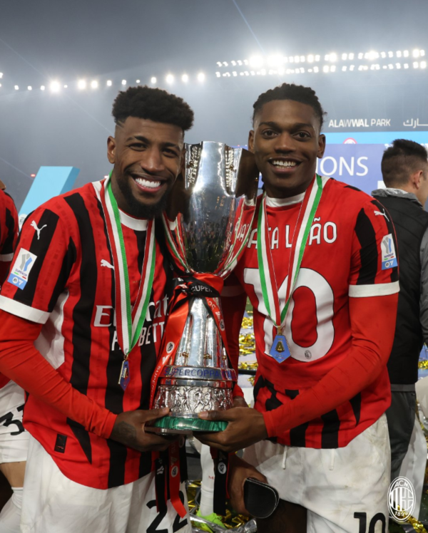 에메르송 로얄(왼쪽), 하파엘 레앙(오른쪽). AC밀란 공식 X 캡처