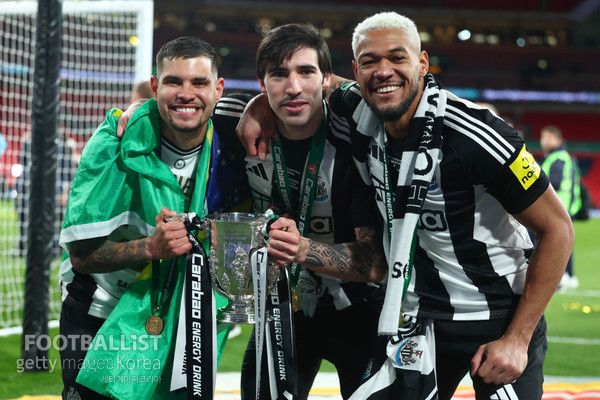 브루누 기마랑이스, 산드로 토날리, 조엘링톤(뉴캐슬유나이티드). 게티이미지코리아