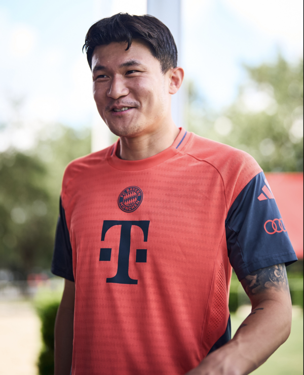 김민재. 바이에른뮌헨 공식 홈페이지 캡처