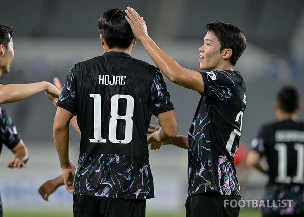 이호재(왼쪽), 모재현(이상 남자 축구대표팀). 서형권 기자