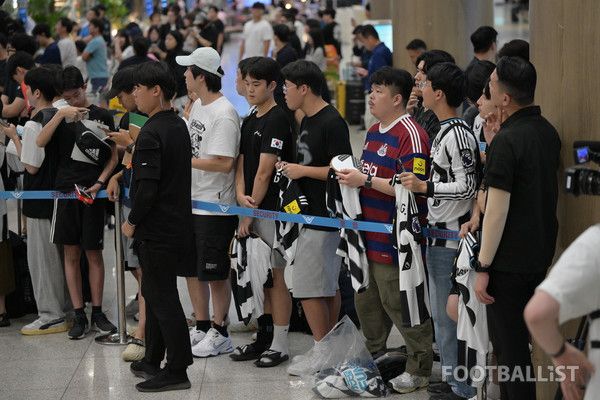 뉴캐슬유나이티드 팬들. 서형권 기자