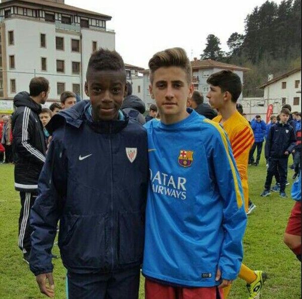 어린 시절의 니코 윌리엄스와 로베르트 나바로(현 아틀레틱클루브). 아틀레틱클루브 X 캡처