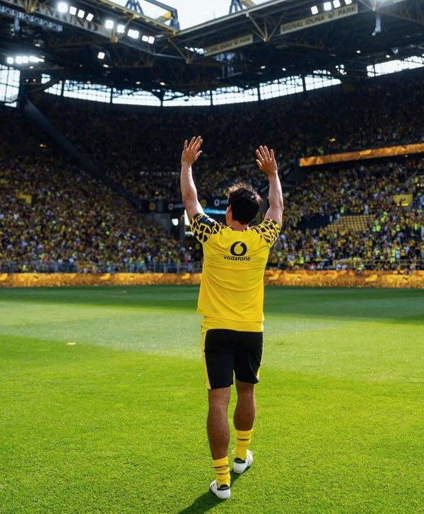 마츠 후멜스의 은퇴식. 도르트문트 인스타그램 캡쳐