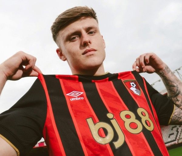 벤 도크(본머스). 본머스 X 캡처