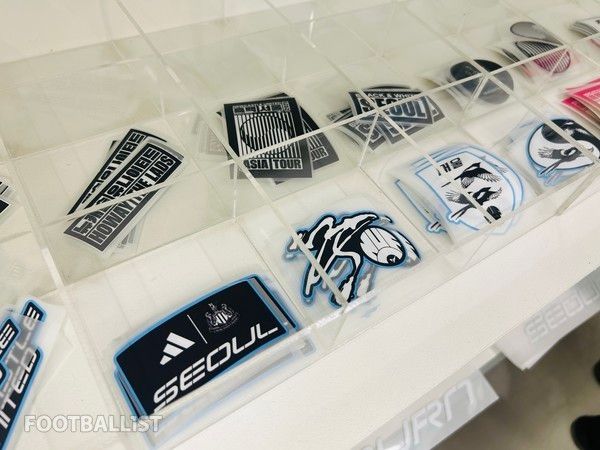 뉴캐슬유나이티드 커스텀 패치. 김정용 기자