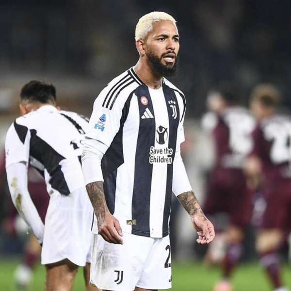 도글라스 루이스(유벤투스). 도글라스 루이스 인스타그램 캡처