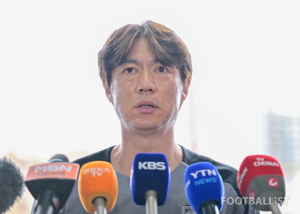 홍명보 남자 축구대표팀 감독. 서형권 기자