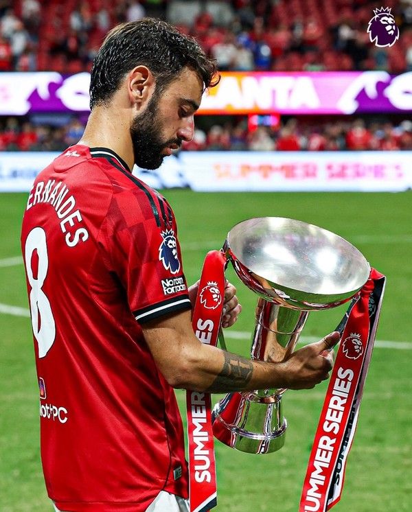 브루누 페르난데스(맨체스터유나이티드). 맨유 인스타그램 캡쳐