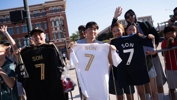 LAFC 현지 팬들. LAFC 홈페이지 캡쳐