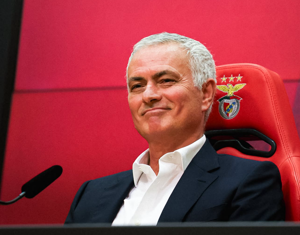 주제 무리뉴 벤피카 감독. 벤피카 인스타그램 캡처