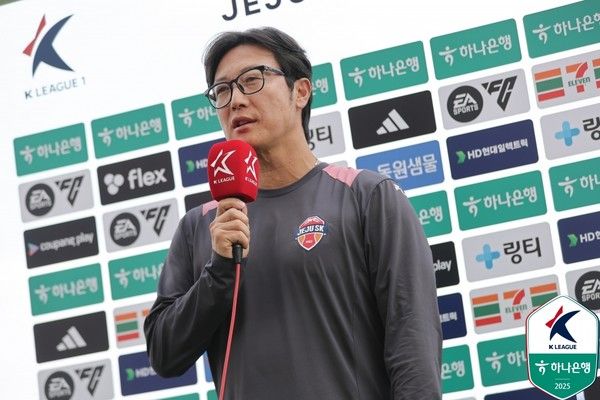 김정수 제주SK 감독대행. 한국프로축구연맹 제공