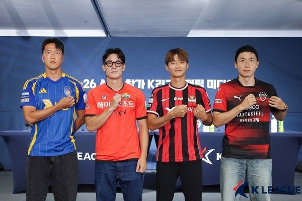 김영권(왼쪽부터, 울산HD), 이유현(강원FC), 김진수(FC서울), 김인성(포항스틸러스). 한국프로축구연맹 제공