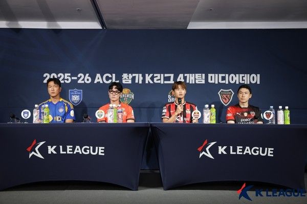 김영권(왼쪽부터, 울산HD), 이유현(강원FC), 김진수(FC서울), 김인성(포항스틸러스). 한국프로축구연맹 제공