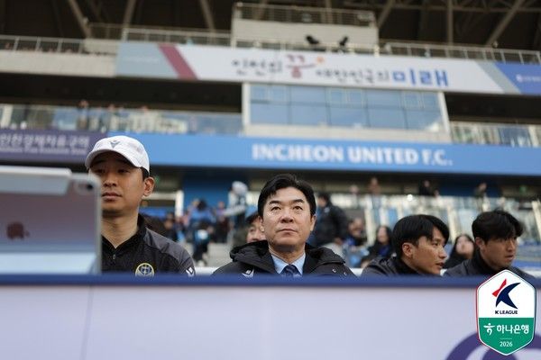 윤정환 인천유나이티드 감독. 한국프로축구연맹 제공
