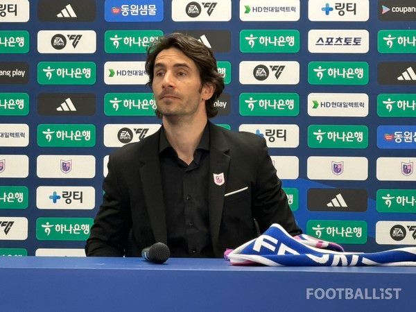 제라드 누스 파주프런티어 감독. 김희준 기자