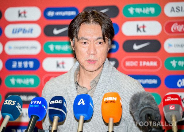 홍명보 남자 축구대표팀 감독. 서형권 기자