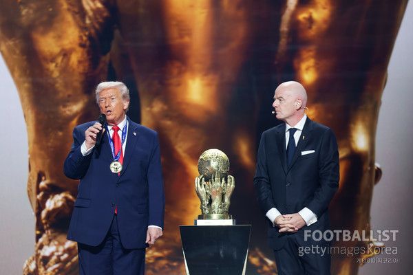 도널드 트럼프 미국 대통령(왼쪽), 잔니 인판티노 국제축구연맹(FIFA) 회장. 게티이미지코리아