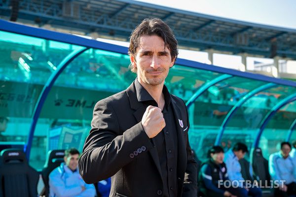 제라드 누스 파주프런티어 감독. 서형권 기자