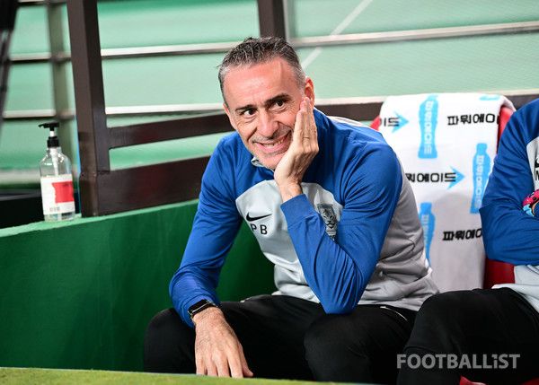 파울루 벤투 당시 한국 남자 축구대표팀 감독. 서형권 기자