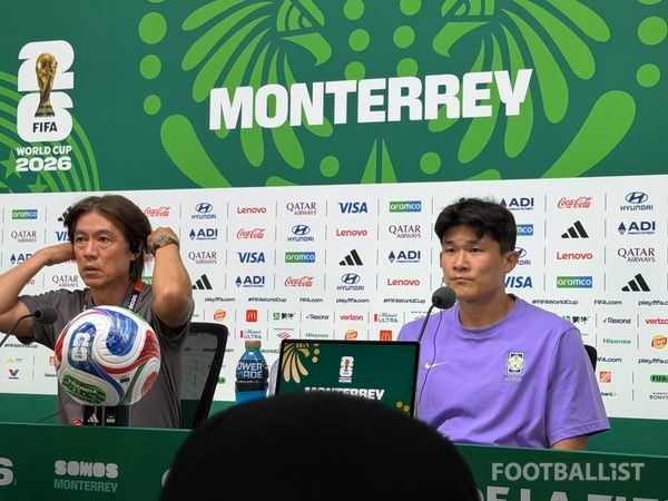 홍명보 감독(왼쪽), 김민재(이상 월드컵 대표팀). 김희준 기자