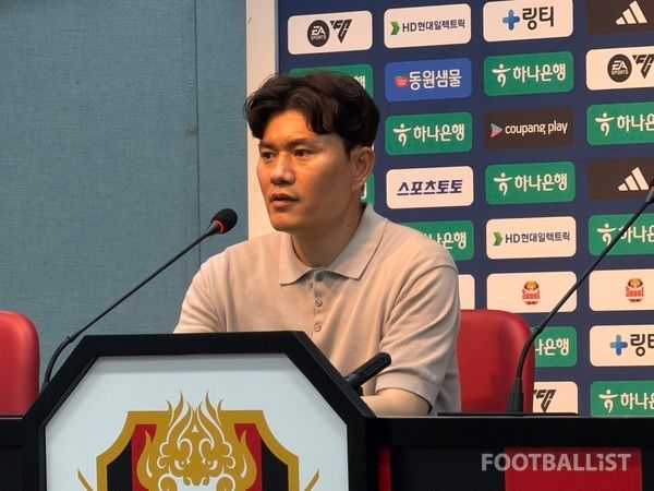 정경호 강원FC 감독. 김희준 기자