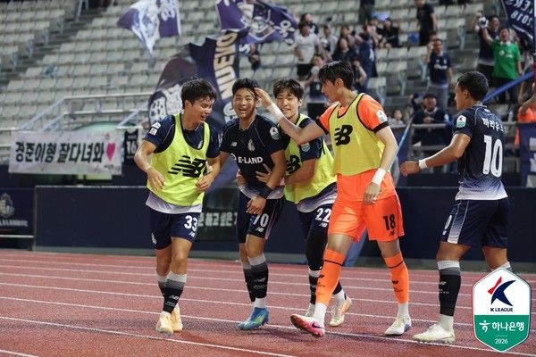 안주완(서울이랜드FC). 한국프로축구연맹 제공