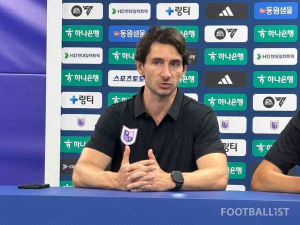 제라드 누스 파주프런티어 감독. 김희준 기자